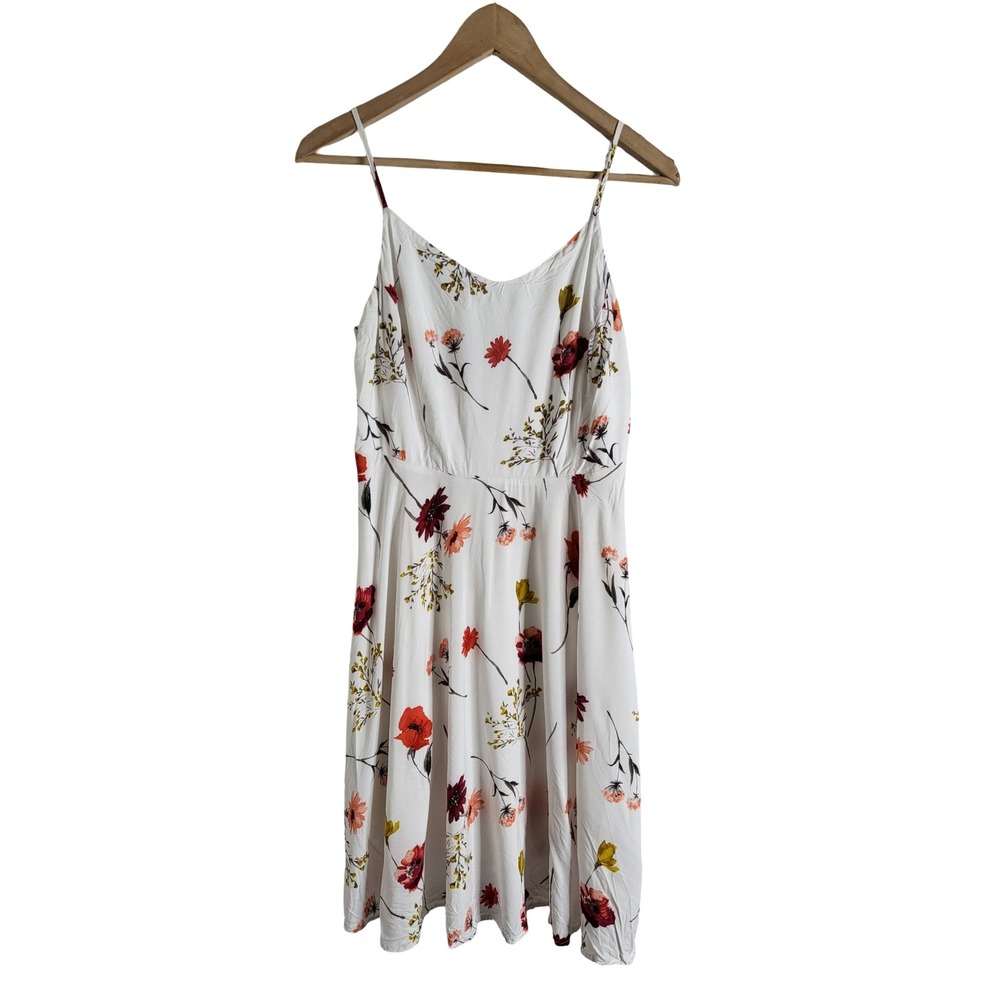 Old Navy White Floral Smocked Back Cami Fit & Flare Mini Dress L Feminine